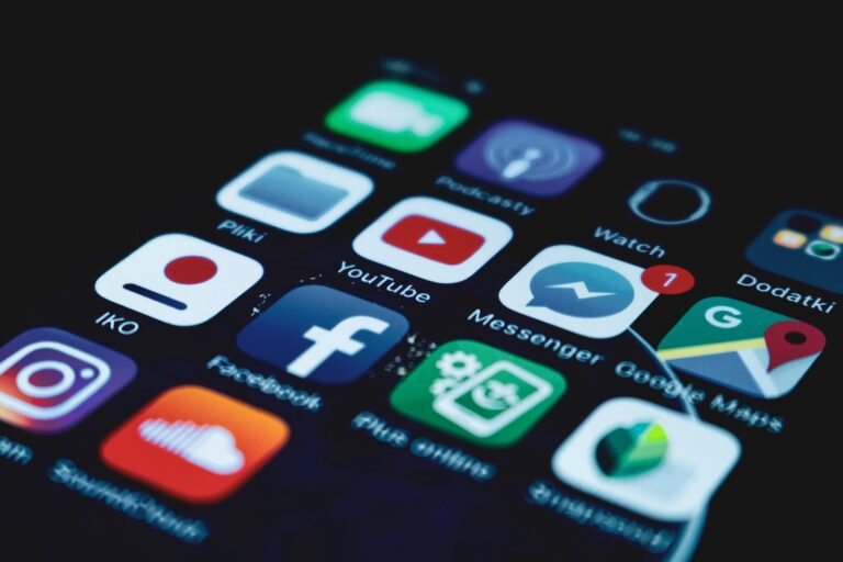 Comparing social media platforms